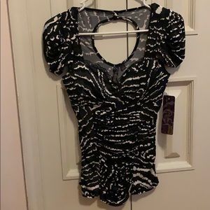 Black and white snake patter shirt